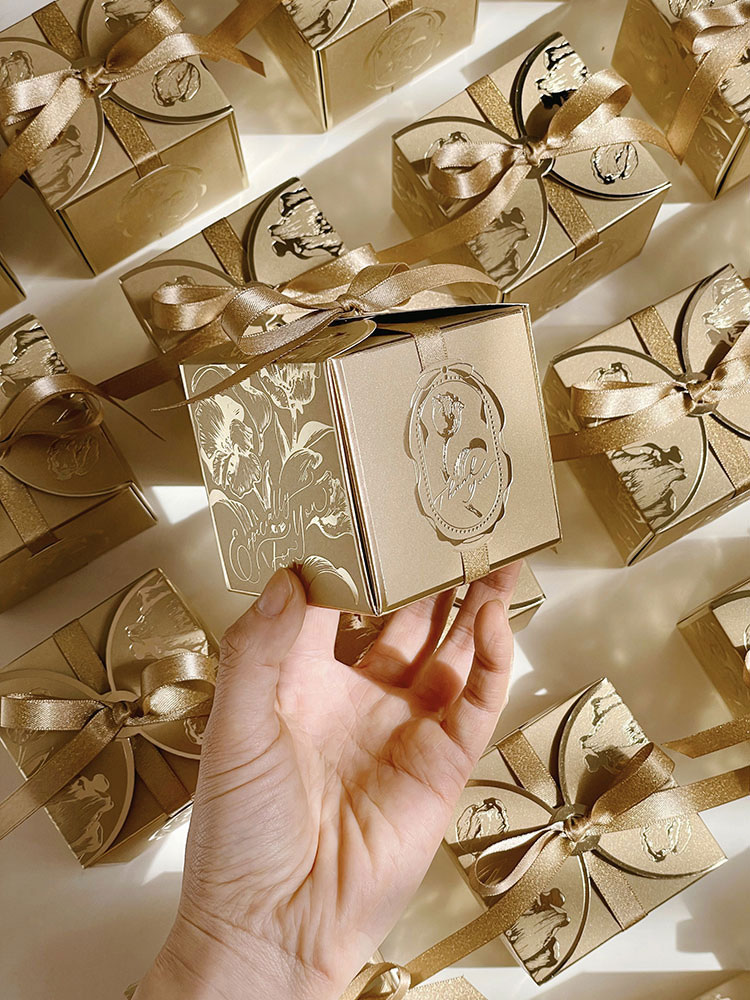 Square Paper Gift Boxes with R - Wedding Favor Box ulasan dan harga
