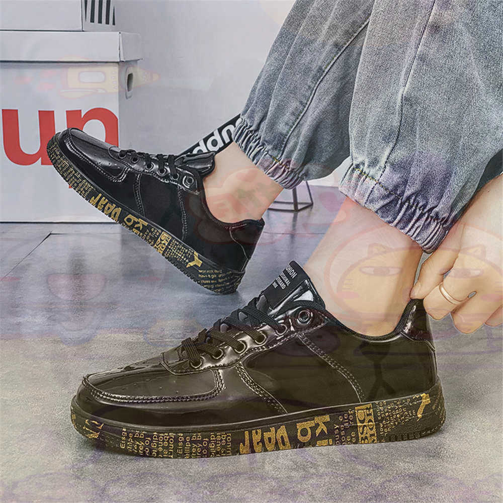 Round Foot Size 45 Sneakers Wh - Wedding Supply Resale ulasan dan harga